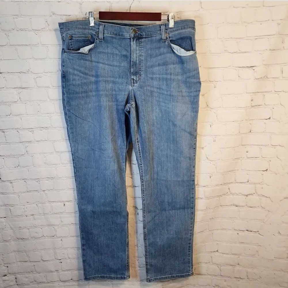 Mems L.L. Bean "relaxed" jeans, size 40 X 32